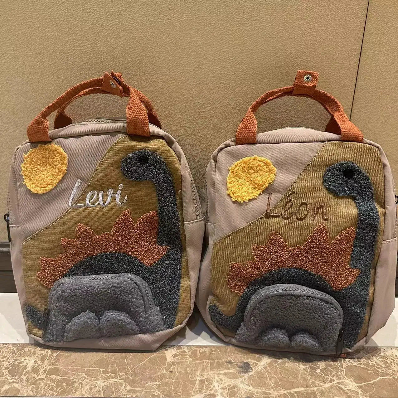 Personalisierter Dino Rucksack Marvin
